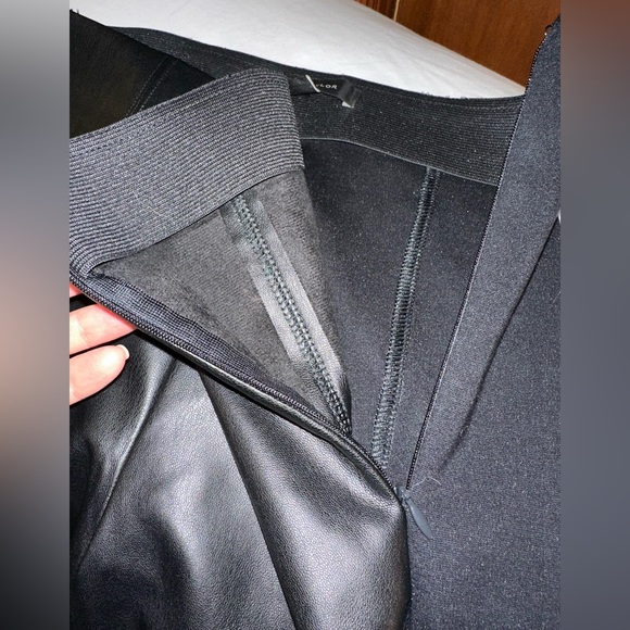 Ann Taylor- NWT- Black Faux Leather and material Pants/Leggings- Size 2 - Picture 4 of 8